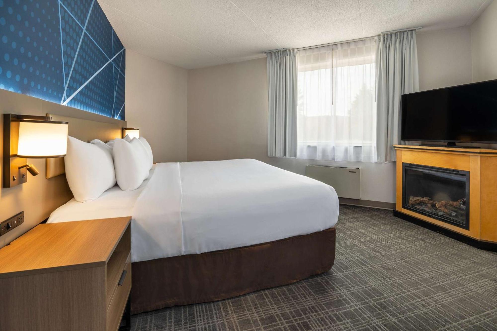 Comfort Inn & Suites Barrie Eksteriør billede